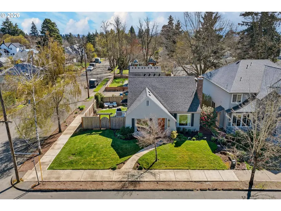 615 E 31st St, Vancouver, WA 98663 - #2