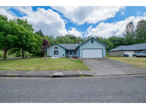 2295 Ironwood St, SweetHome, OR 97386