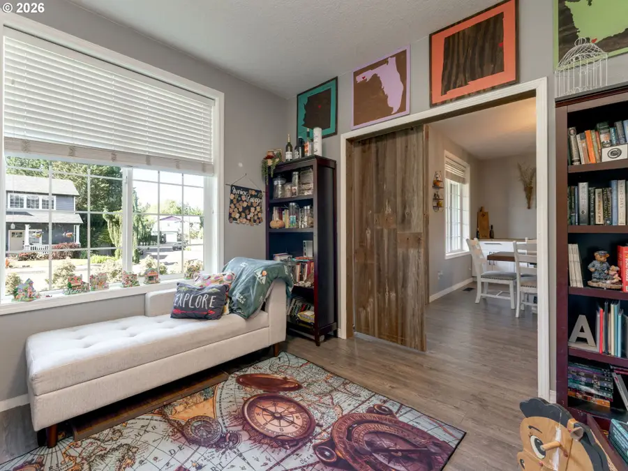 307 NW 104th St, Vancouver, WA 98685 - #3