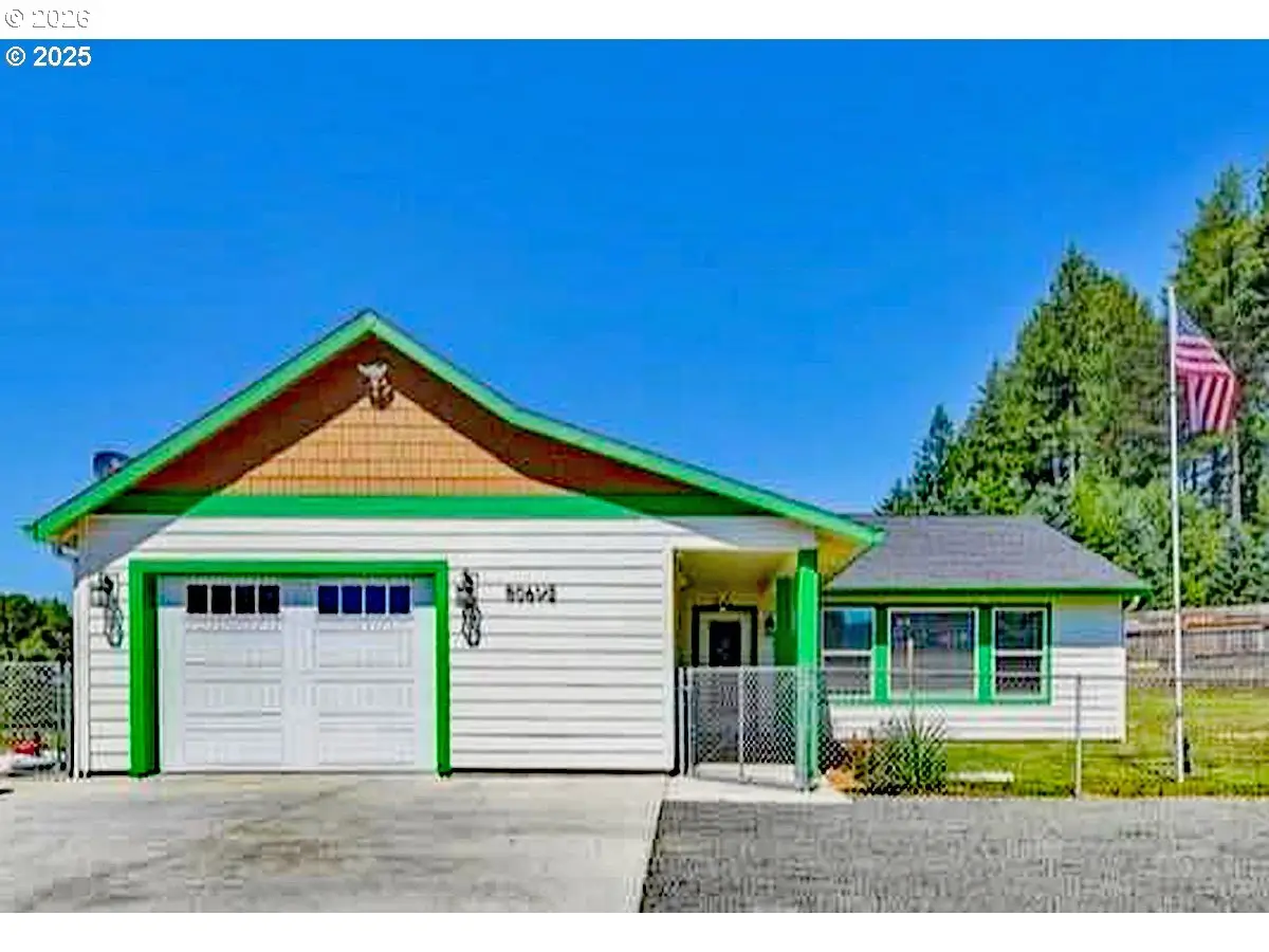 506 E Jones St #A, Yacolt, WA 98675 - #1