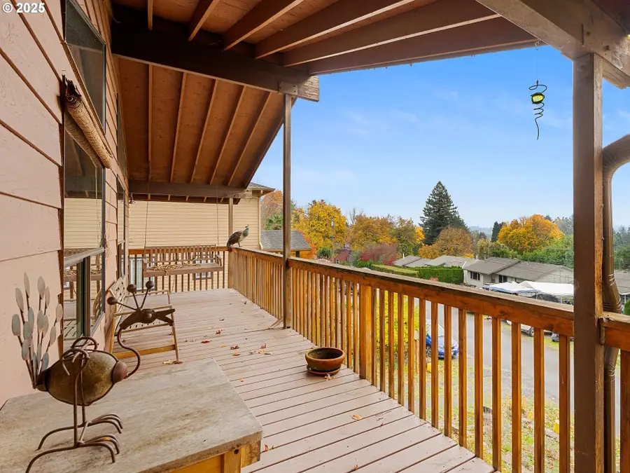 5015 SE Rex Dr, Portland, OR 97206 - Image #2