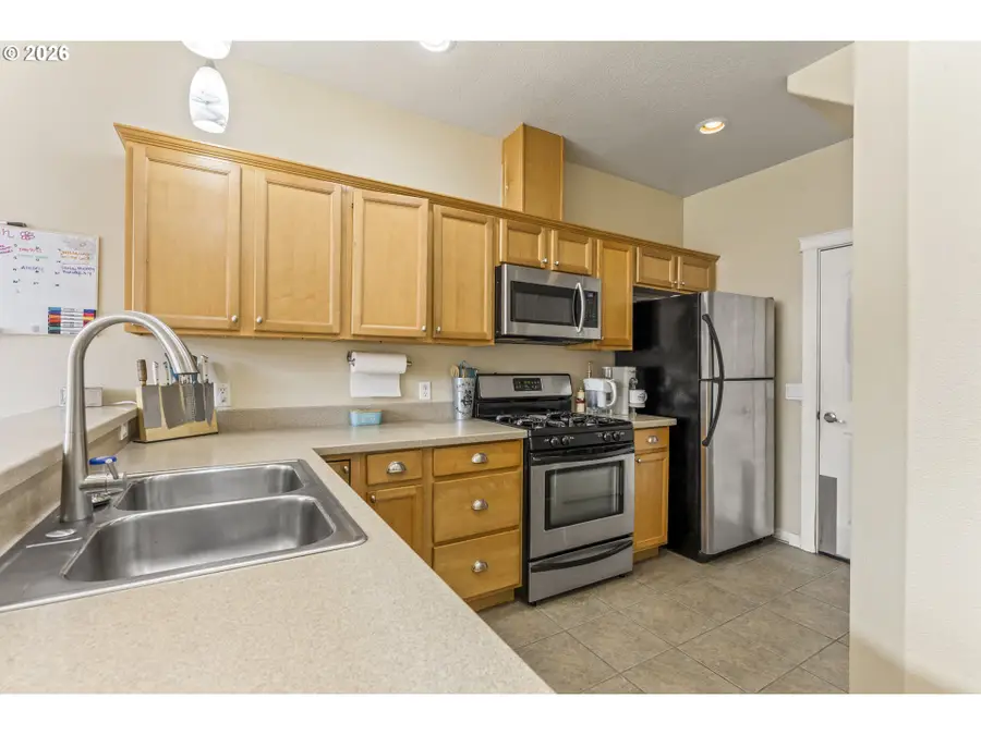 891 Kentucky Ave, Coos Bay, OR 97420 - #3