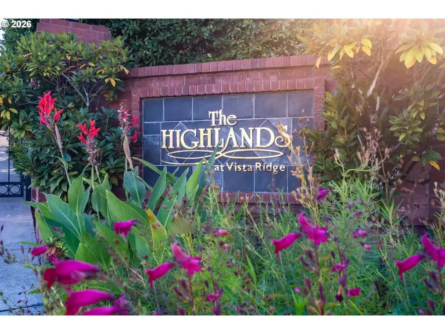 104 Angelcrest Ct, Roseburg, OR 97471 - #2