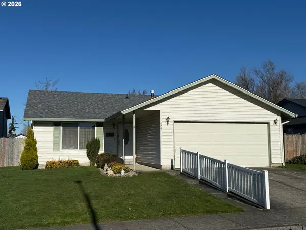 620 SE 11th St, BattleGround, WA 98604