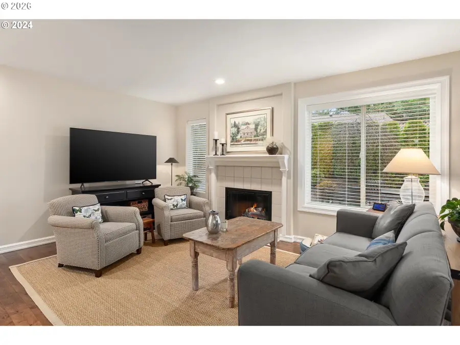 14450 Holly Springs Rd, Lake Oswego, OR 97035 - #3