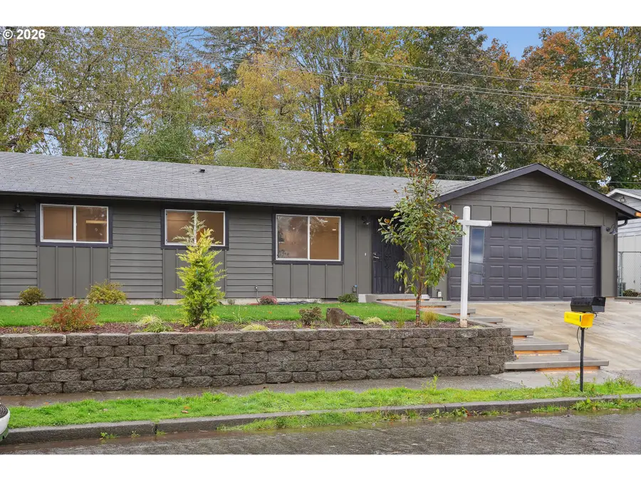 3033 SE Condor Ave, Gresham, OR 97080 - #3