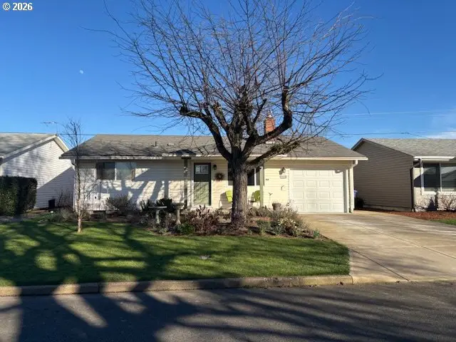 2130 Umpqua Rd, Woodburn, OR 97071 - #1