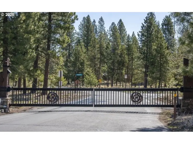56385 Trailmere Cir #319, Bend, OR 97707 - #3