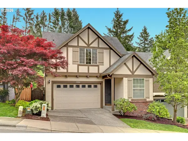 9386 NW Harvest Hill Dr, Portland, OR 97229