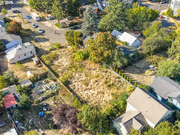 7298 N Mohawk Ave, Portland, OR 97203