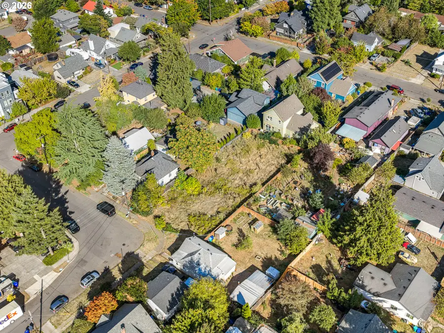 7298 N Mohawk Ave, Portland, OR 97203 - #3