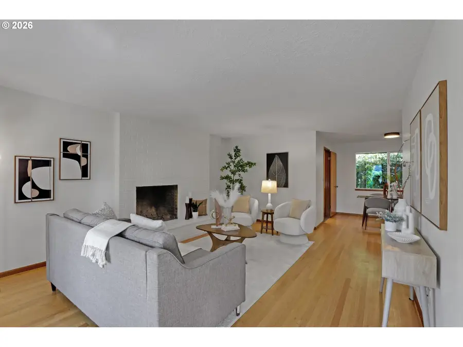 1690 SW Hicrest Ave, Portland, OR 97225 - #3