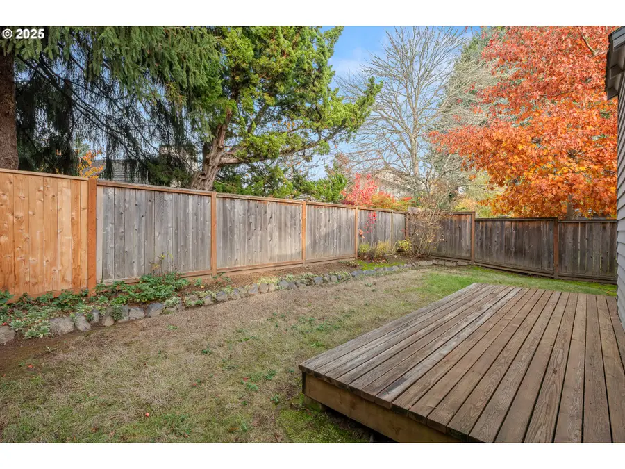 10845 SW Summer Lake Dr, Portland, OR 97223 - Image #2