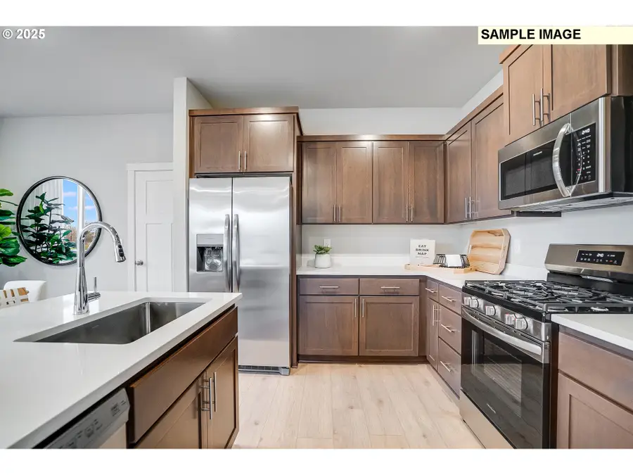 7306 SE Butternut Creek Pkwy, Hillsboro, OR 97123 - Image #2