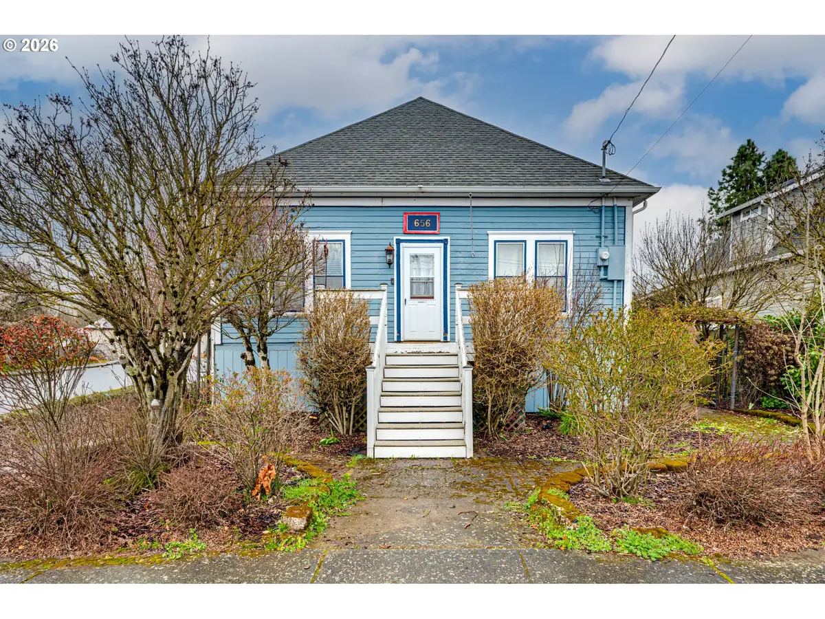 656 Davidson Ave, Woodland, WA 98674 - #1