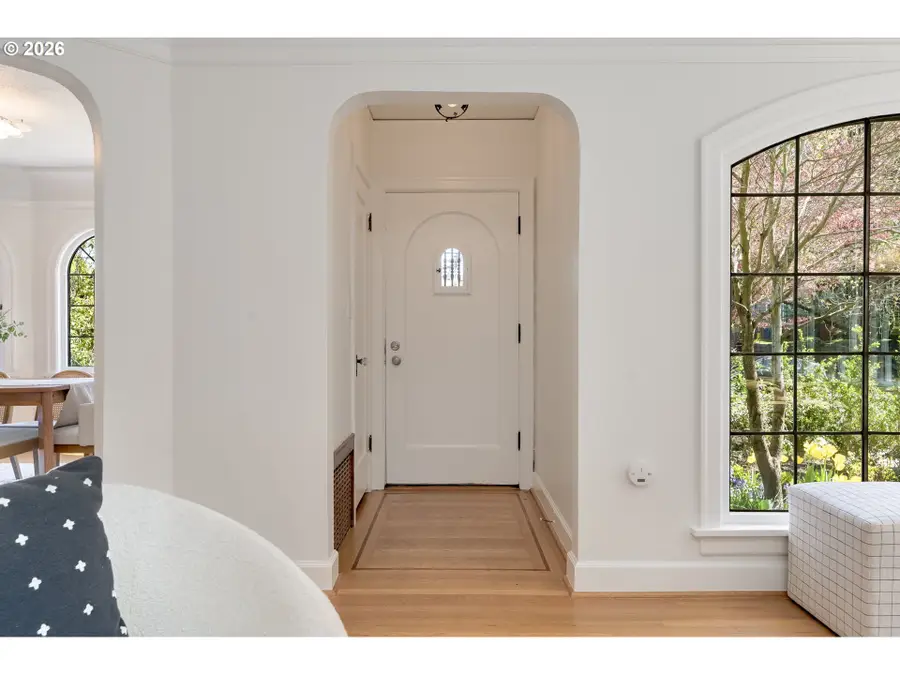 2833 NE 33rd Ave, Portland, OR 97212 - #2