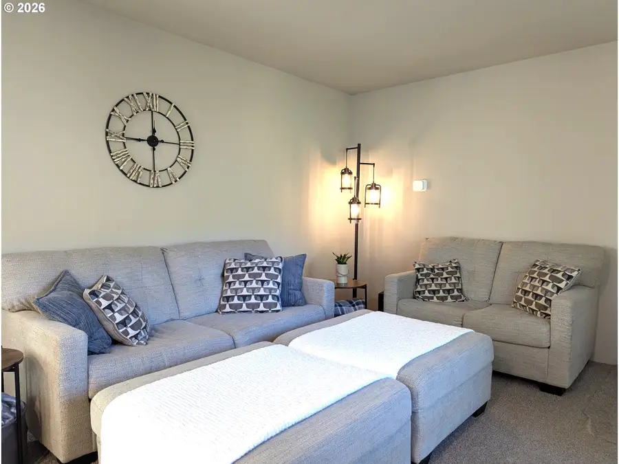 48232 Westoak Rd, Westfir, OR 97492 - #3