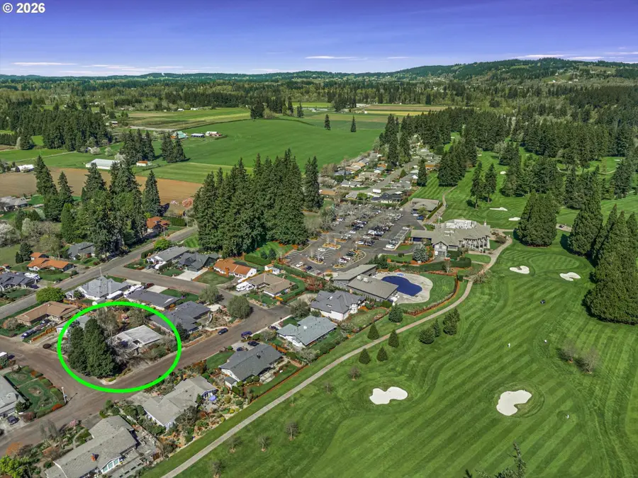 2205 N Country Club Dr, Canby, OR 97013 - #3