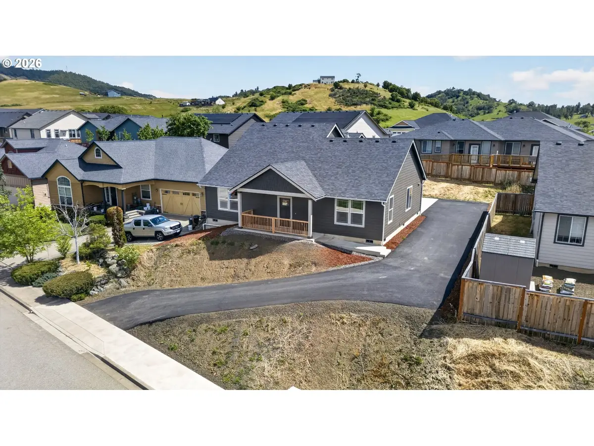 2581 Brockway Rd, Winston, OR 97496 - #1