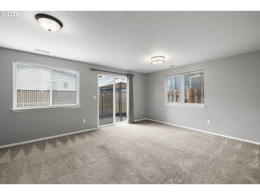 413 S Lair Ln, Newberg, OR 97132 - #3