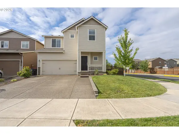 1940 NW 23rd St, McMinnville, OR 97128