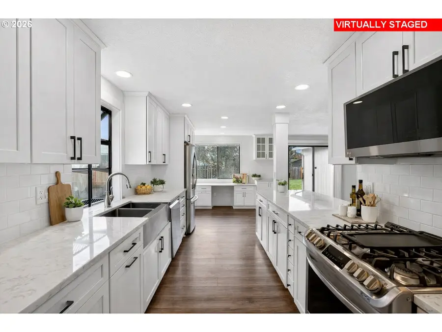 1346 SE 29th Ct, Hillsboro, OR 97123 - #2