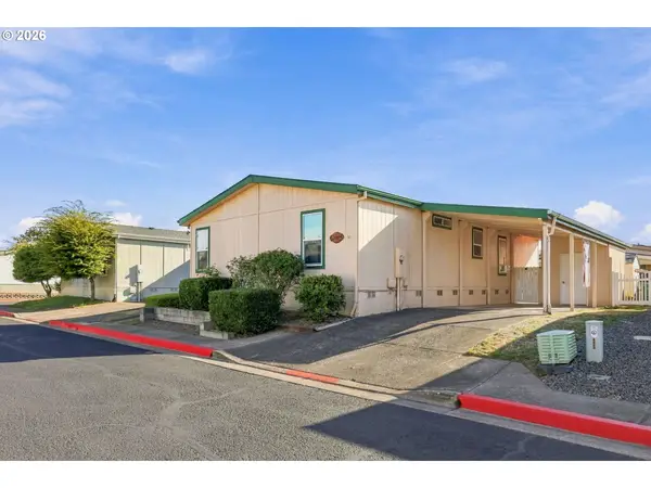 1000 S Mckern Ct, Newberg, OR 97132