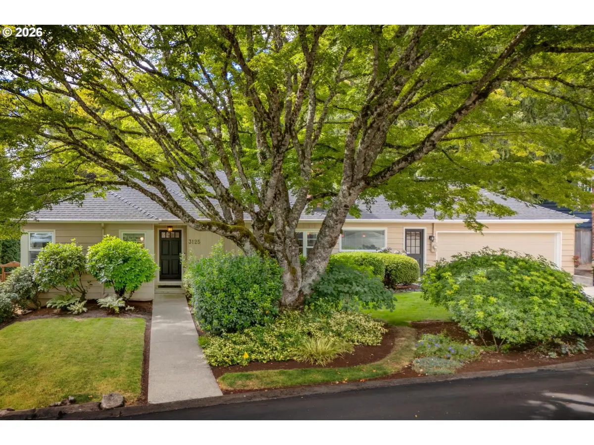 3125 SW Ridgewood Ave, Portland, OR 97225 - #1