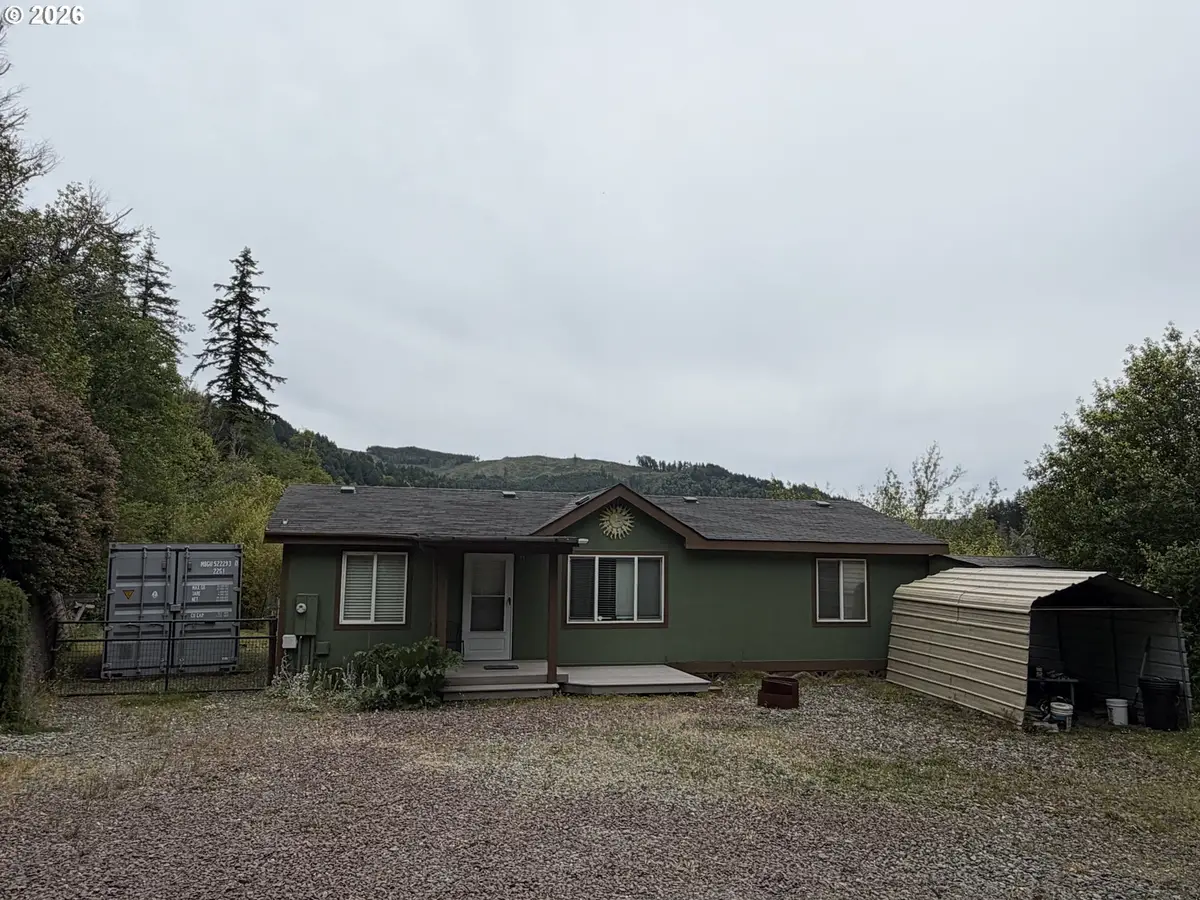 17021 Ferry Creek Heights Rd, Brookings, OR 97415 - #1