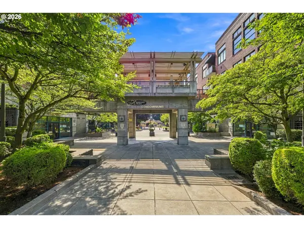 400 W 8th St #207, Vancouver, WA 98660