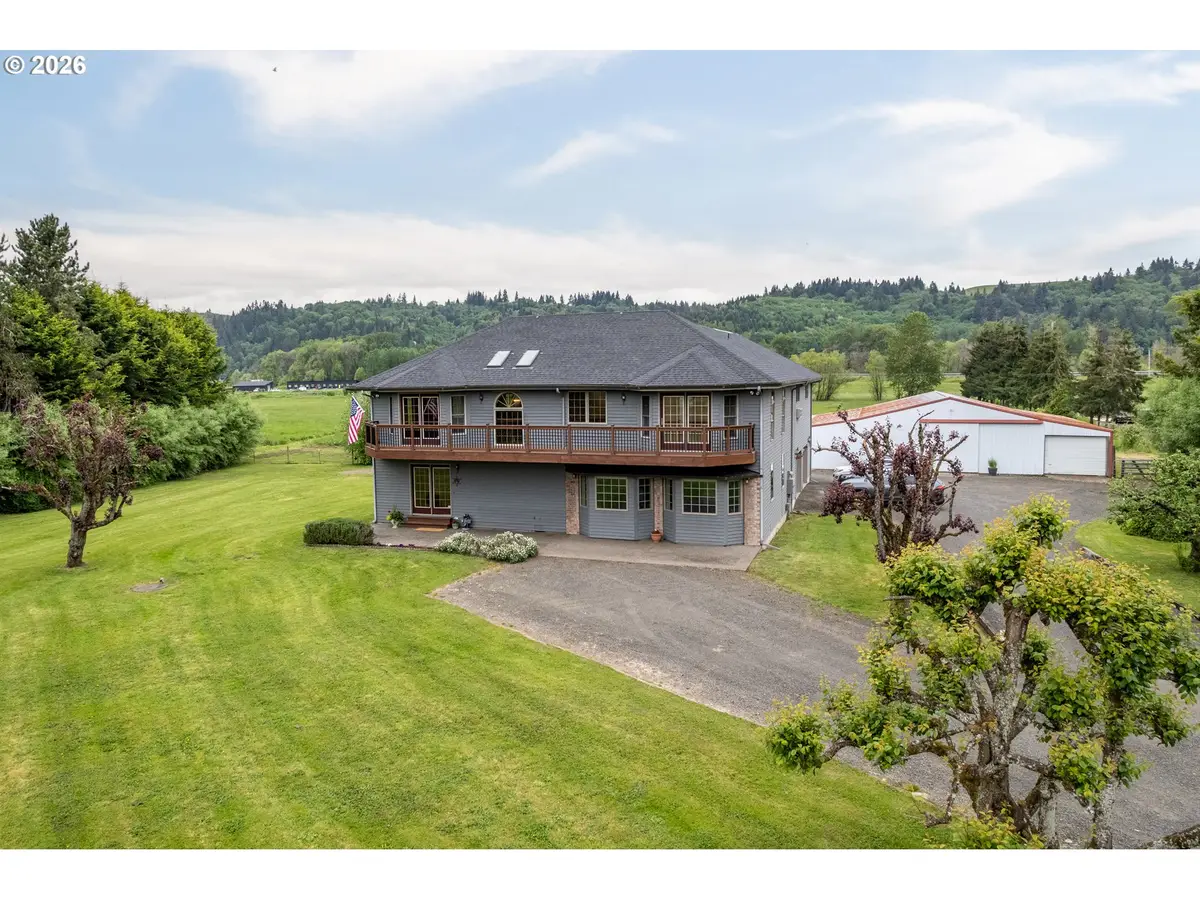 6150 Willow Grove Rd, Longview, WA 98632 - #1