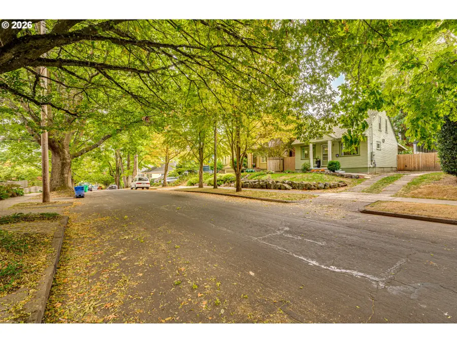 2543 NE 12th Ave, Portland, OR 97212 - #3