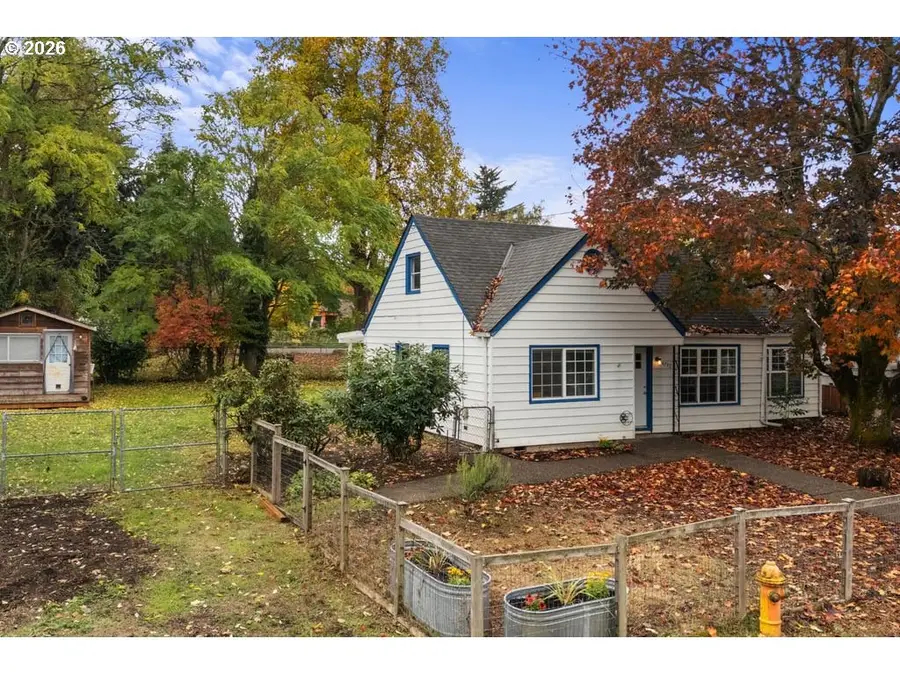 6732 NE Roselawn St, Portland, OR 97218 - #2