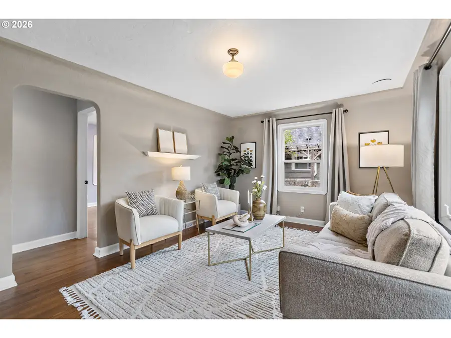 765 NW Angeline Ave, Gresham, OR 97030 - #3