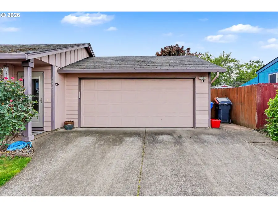 3030 Hollyridge Loop, Salem, OR 97305 - #2