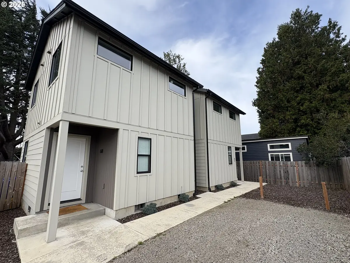 6 NE 74th Ave #unit B, Portland, OR 97213 - Image #1