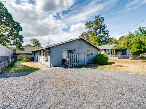 357 N 1st St, StHelens, OR 97051