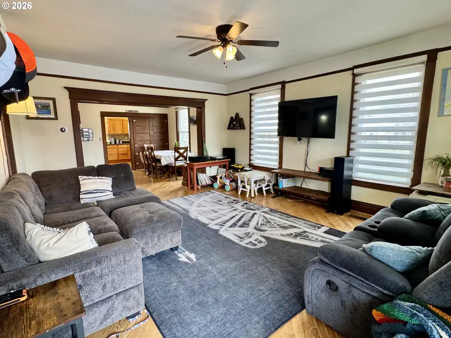 1704 Broadway St, Baker City, OR 97814 - #2