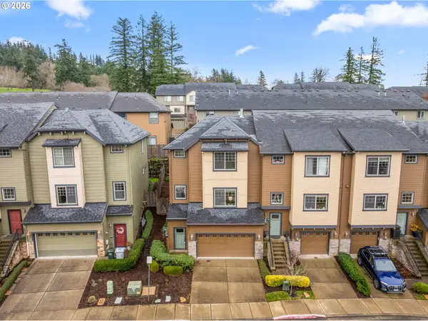 11292 SE Falco St, HappyValley, OR 97086