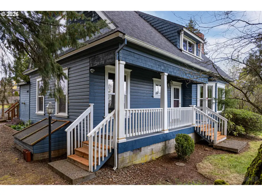 34697 Pittsburg Rd, Saint Helens, OR 97051 - #3