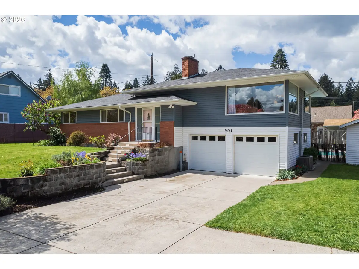901 NE 153rd Ave, Portland, OR 97230 - #1