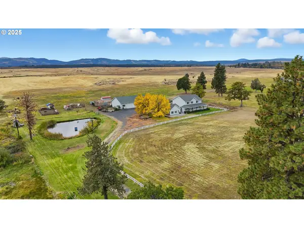 54472 Smock Rd, TyghValley, OR 97063