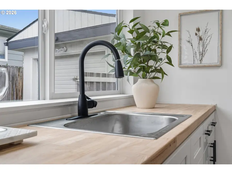 1730 12th Ave, Albany, OR 97321 - Image #3