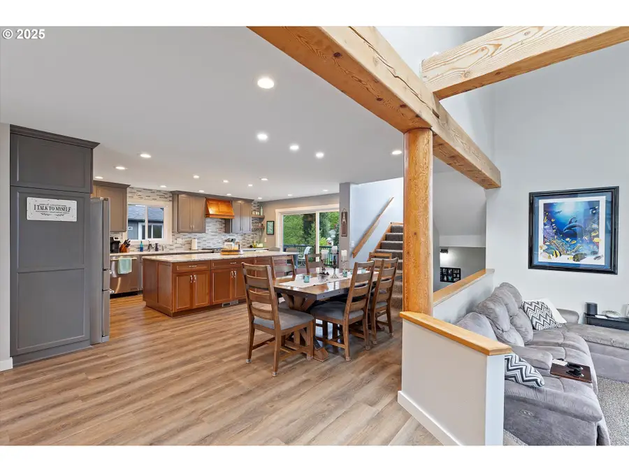 6564 Artemis Ln, Northwest Clackamas, OR 97068 - #3