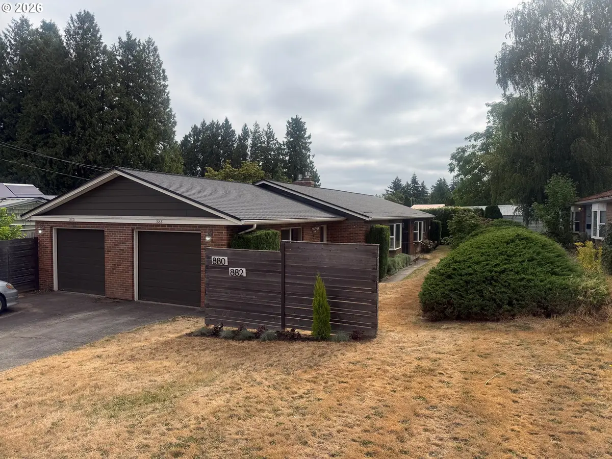 880 NW Florence Ave, Gresham, OR 97030 - #1
