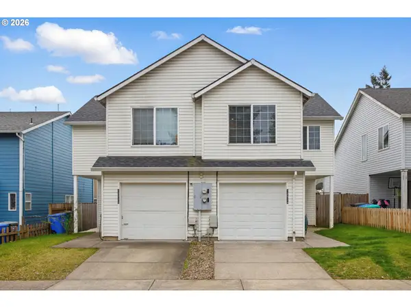 12528 SE Taggart St, Portland, OR 97236