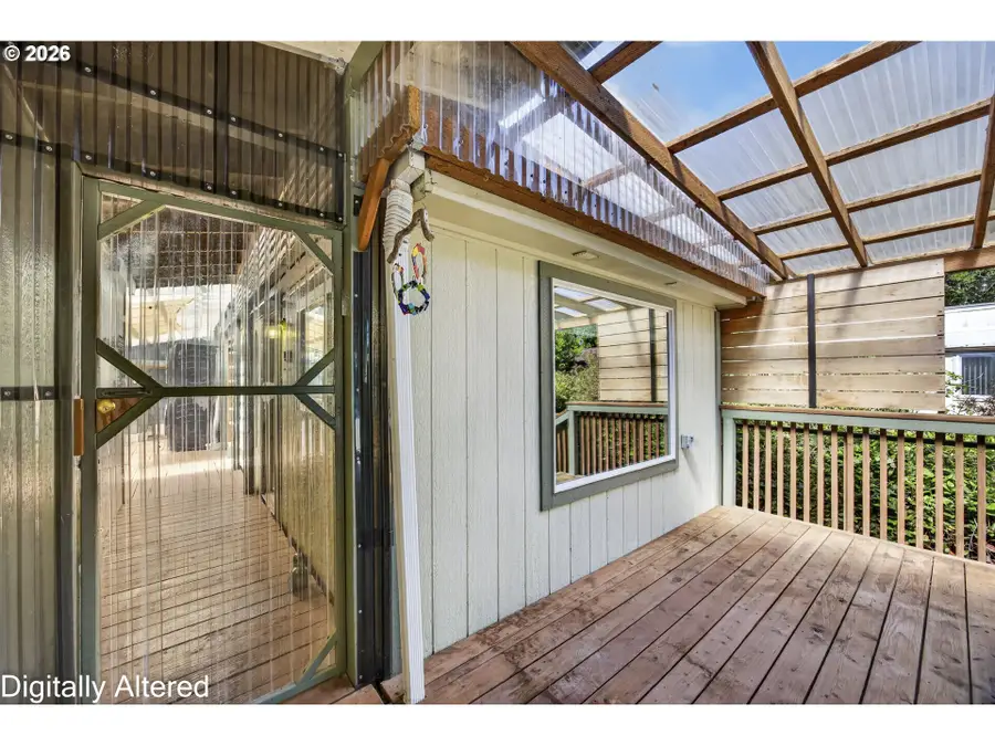 1600 Rhododendron Dr #145, Florence, OR 97439 - #3