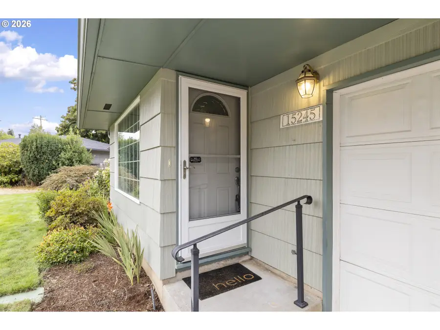 15245 SE Market Ct, Portland, OR 97233 - #2