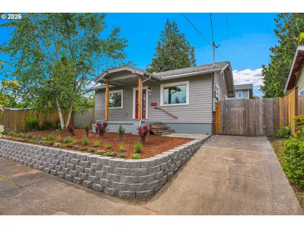 244 NE Buffalo St, Portland, OR 97211