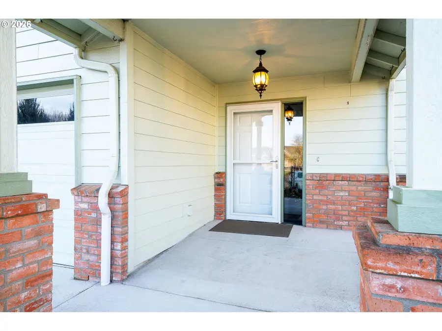 1303 NW 29th Ct, Battle Ground, WA 98604 - #3